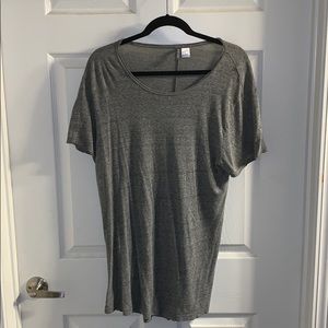 H&M Divided Long T Shirt - Raw Edge